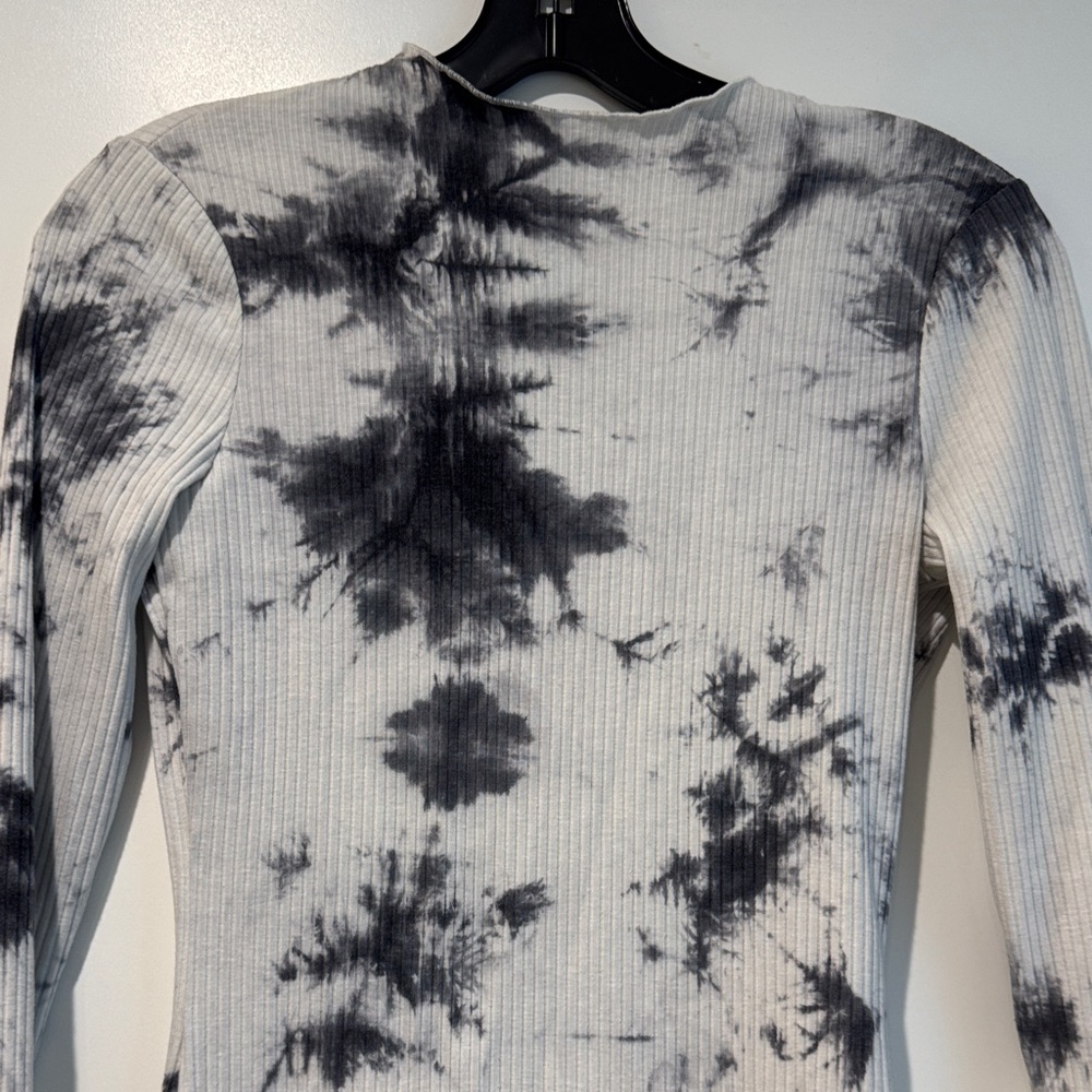 superdown White and Black Tie-Dye Ribbed Top